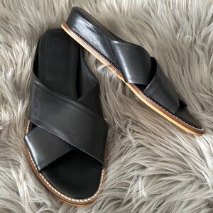 Fabianelli Black Italian Leather Crossover Slides Sandals 39